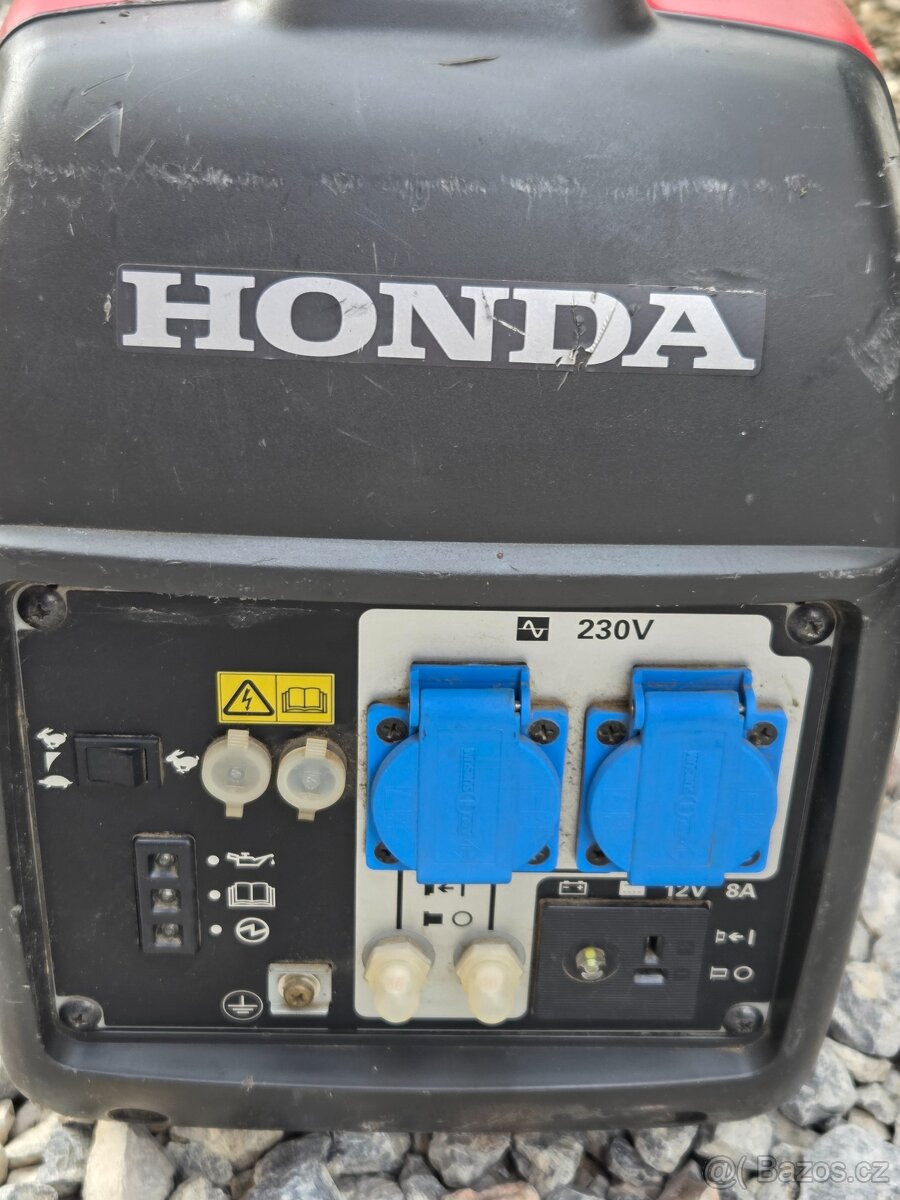 Honda elektrocentrala EU20i top stavu - 6