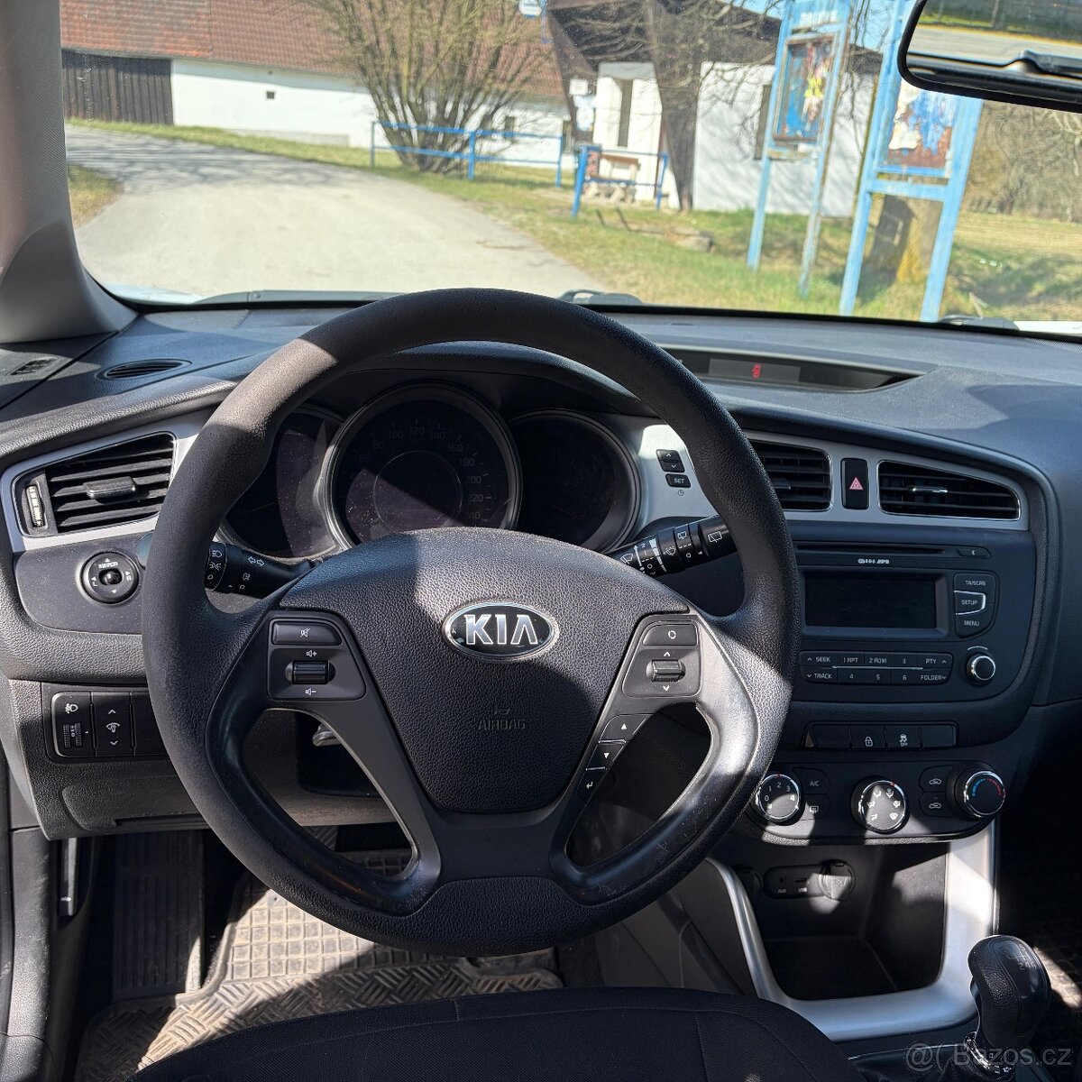 Kia Cee'd 2015 1.4 73kw - 6