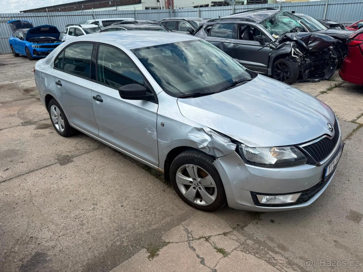 Škoda Rapid 1.6TDi. 2014 pojizdne - 6