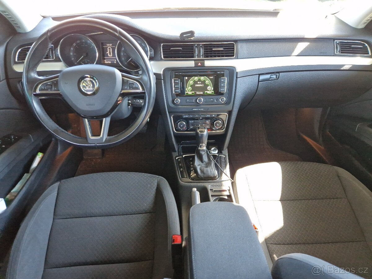 Prodám Škoda Superb 2,0 TDI, 103 kw, DSG - 6