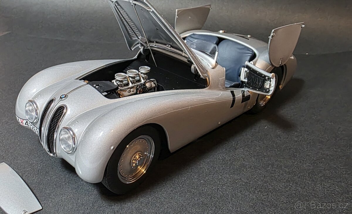 BMW 328 STREAMLINE AUTOART 1:18 - 6