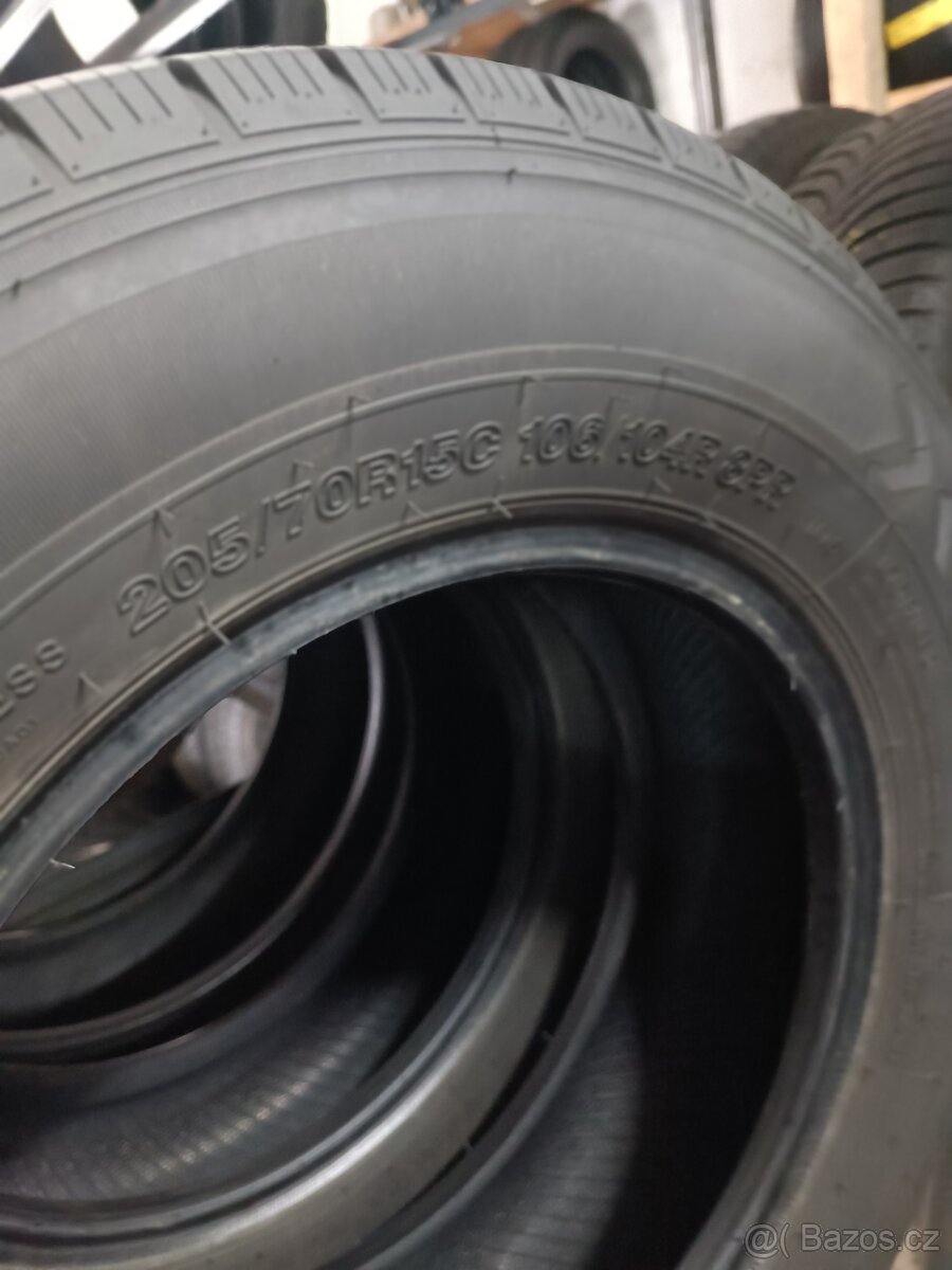 205/70r15 C zimní pneu - 6