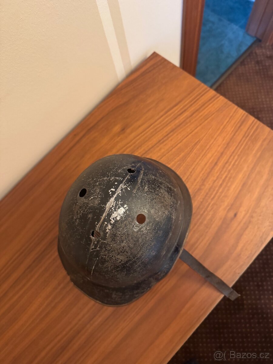 Historická přilba - 6