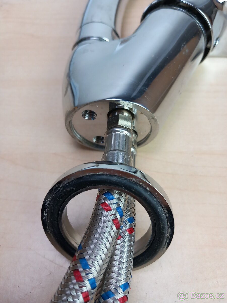 Kuchyňská dřezová baterie - 6