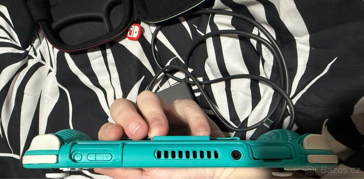 Nintendo switch lite - 6