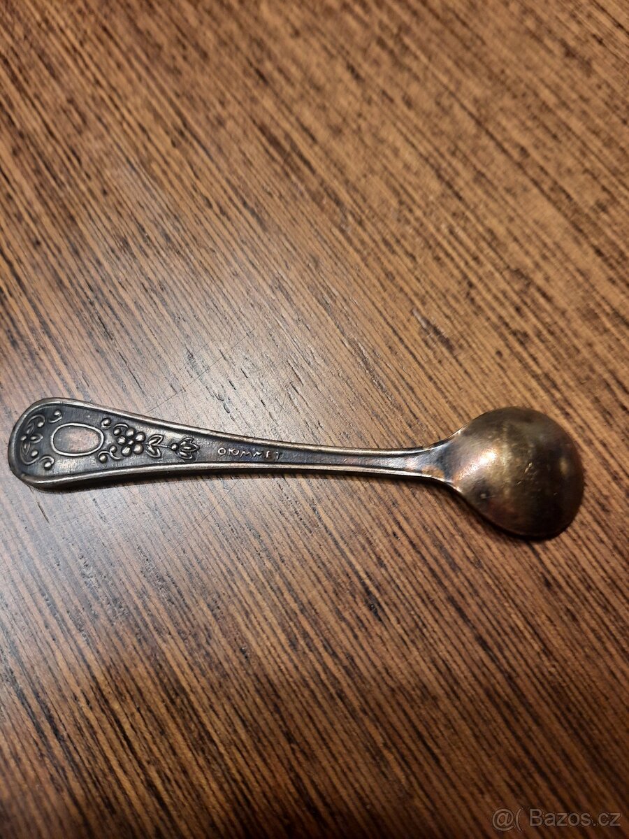 stará ruská postříbřená a smaltovaná otevřená solnička - 6