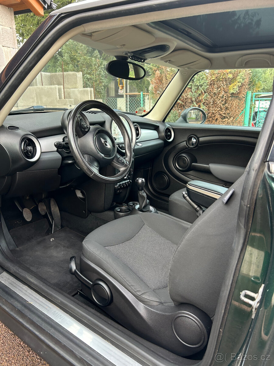 MINI COOPER ONE R56 - 6