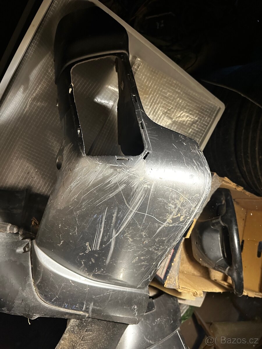 Nárazníky Nissan patrol y61 - 6