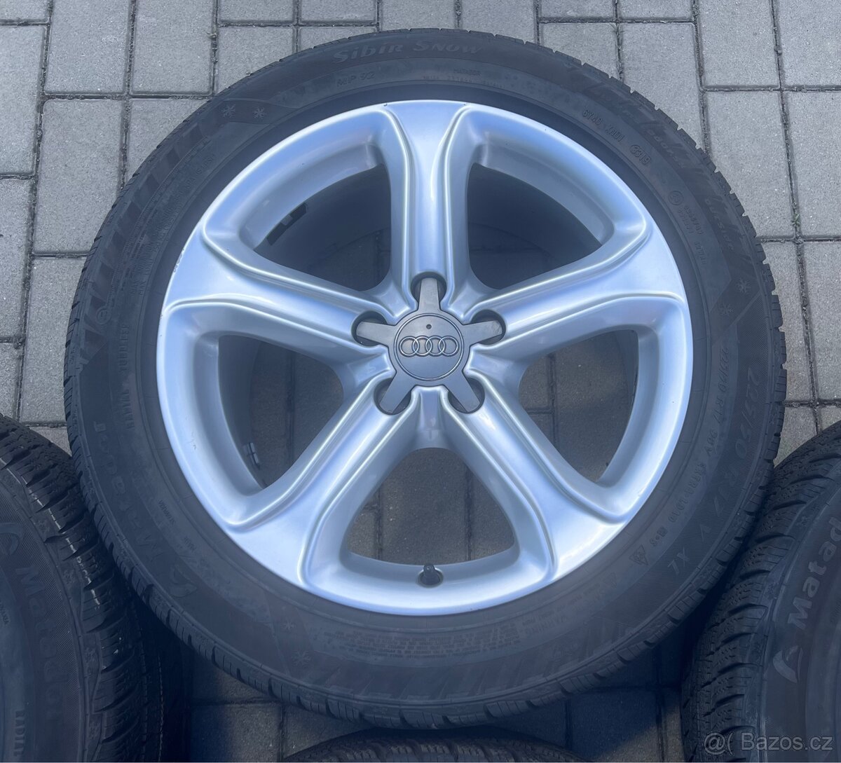 Audi A4 - 17" alu + zimní 225/50 R17 Matador 7-8mm - 6