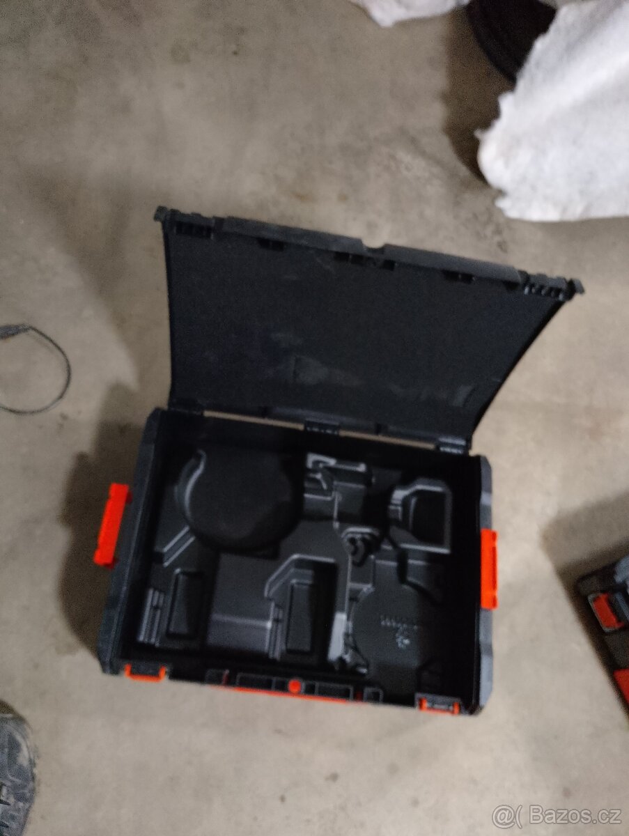 Kufry na nářadí - 6