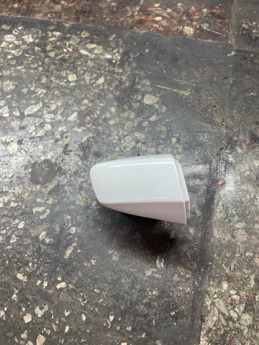 Klika pravých dveří Škoda Fabia 3 - 6