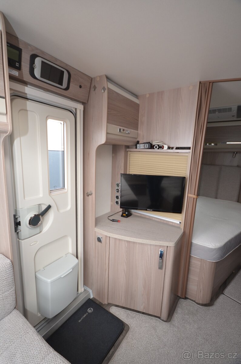 Karavan Swift Sprite Cruzer 495 SR - 6