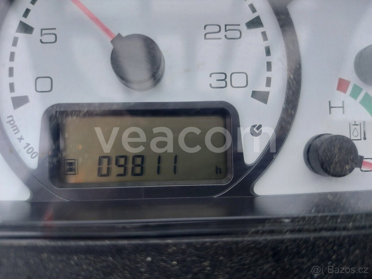 Bobcat T35 teleskopický manipulátor - 6