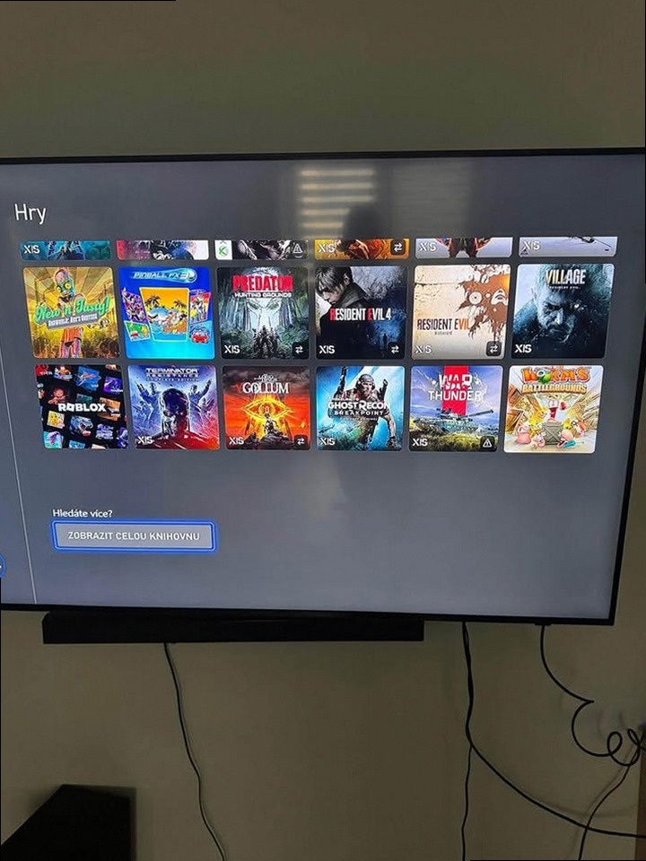 Xbox Series X 1TB s příslušenstvím - 6