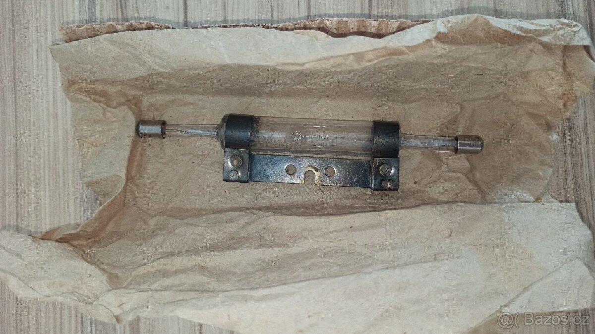 Technicka starozitnost UV lampa prenosny Cernobyl - 6