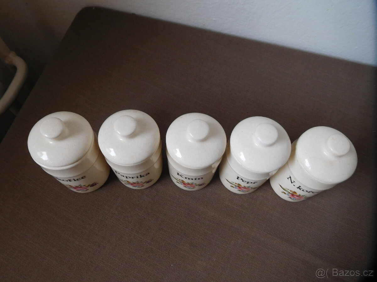 STARÉ KULATÉ KOŘENKY - 6