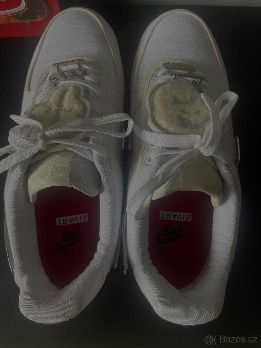 Travis Scott x Nike Air Force 1 - 6