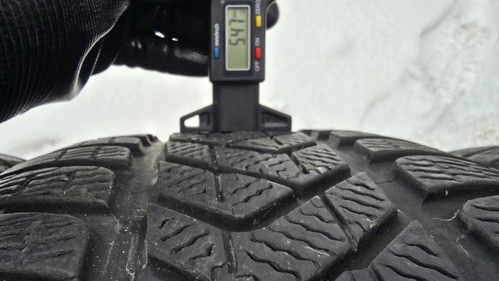 Zimní pneu 255/45/19 Pirelli - 6