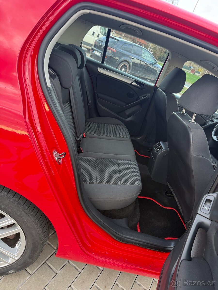 Volkswagen Golf VI - 6