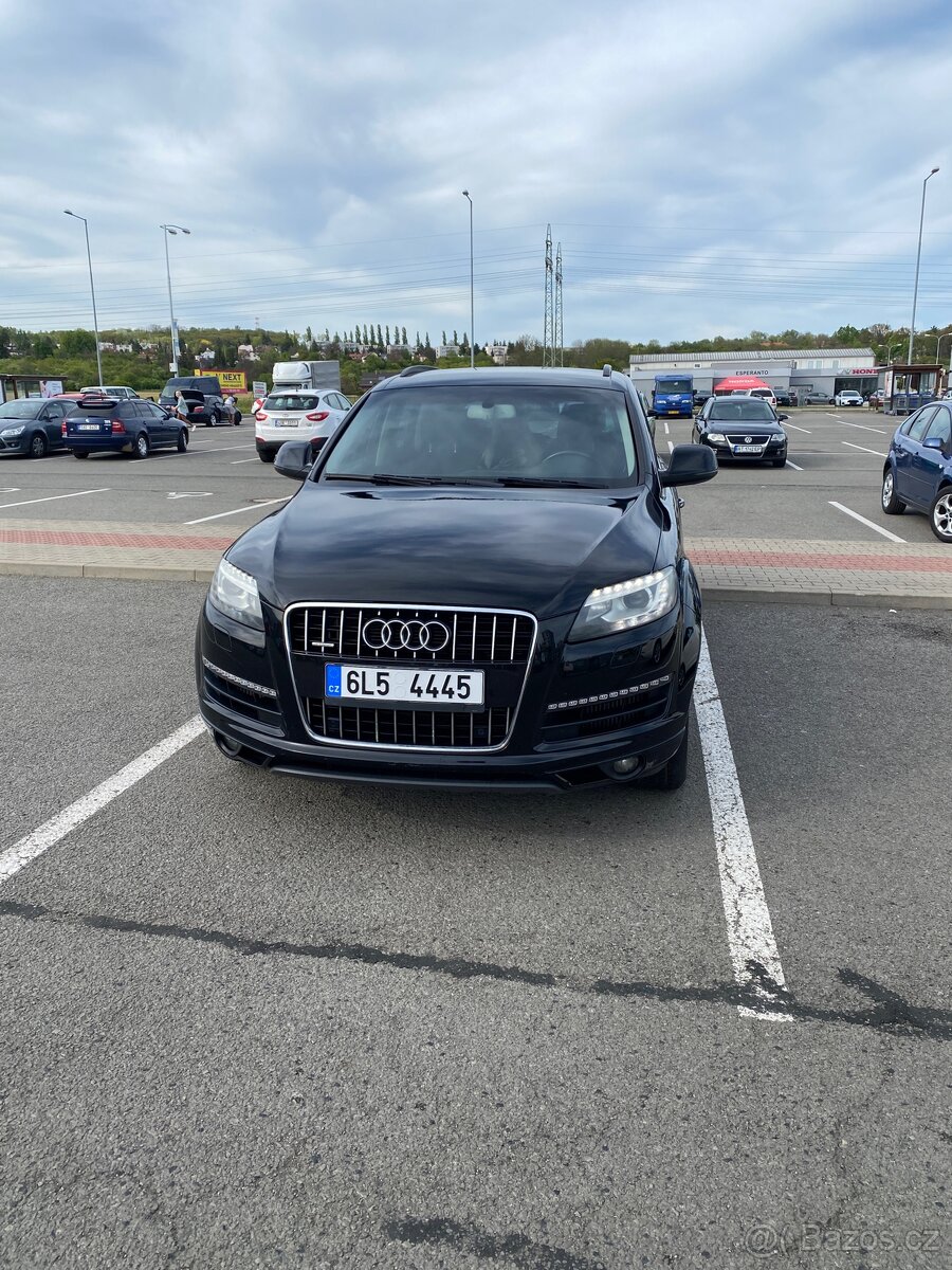 Audi Q7 - 6