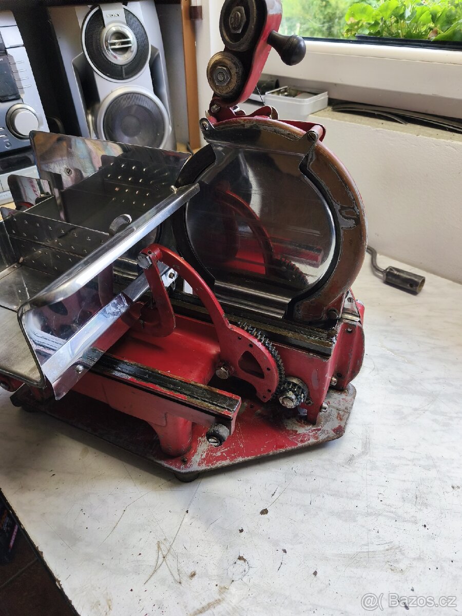 Nářezák Berkel - 6