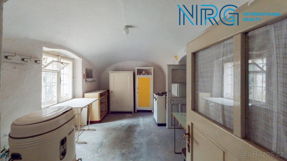 Dům se dvěma bytovými jednotkami v centru Čimelic - 6