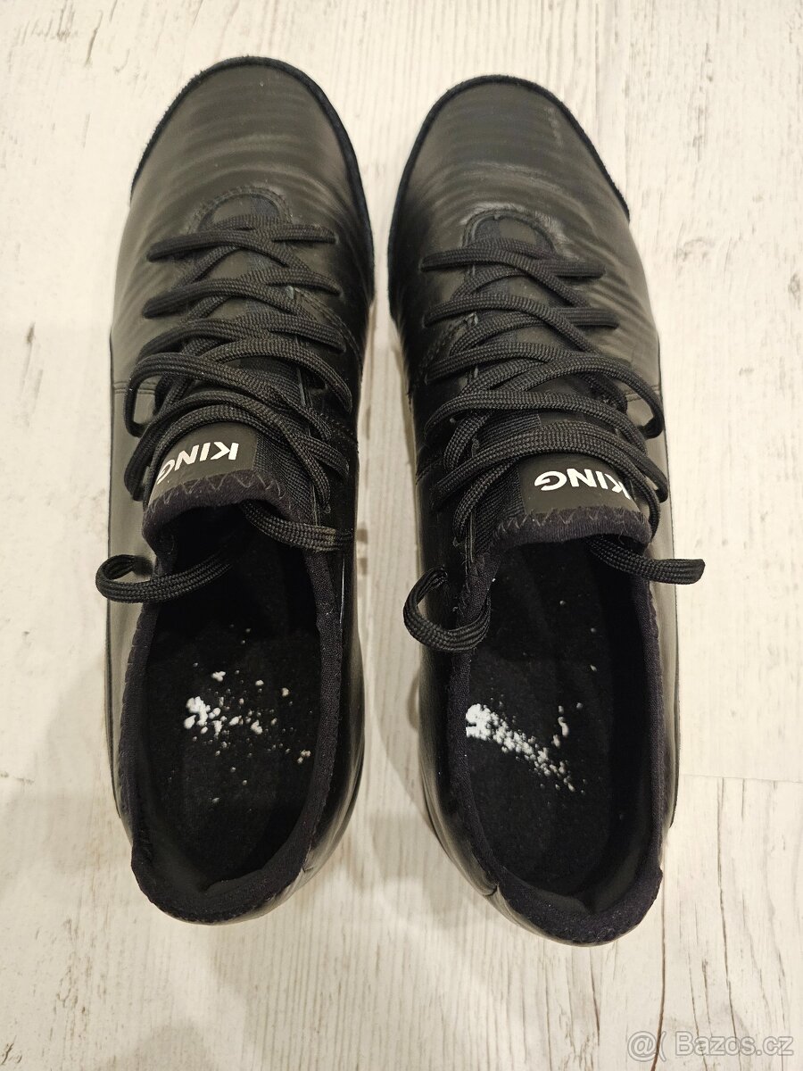 Pánské sálové kopačky Puma King - vel.45 - 6