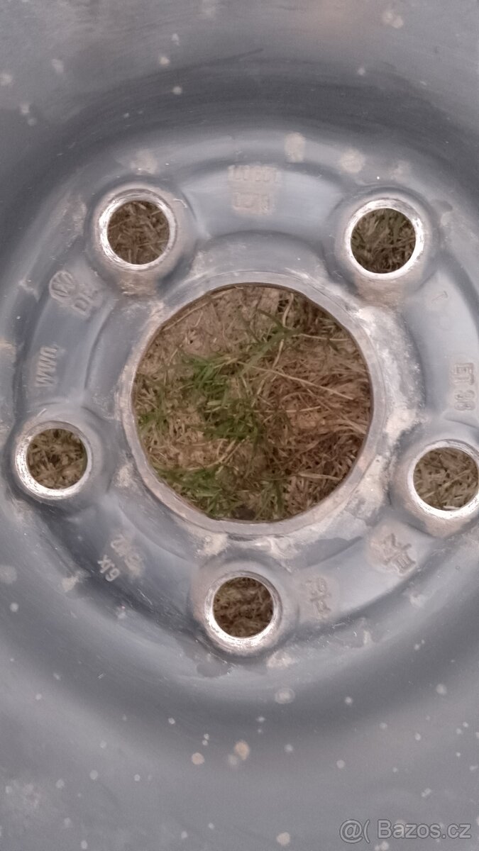 4x ORIGINÁLNÍ ocelové disky 5x100 R15 6J ET38 – VW/Škoda (TO - 6