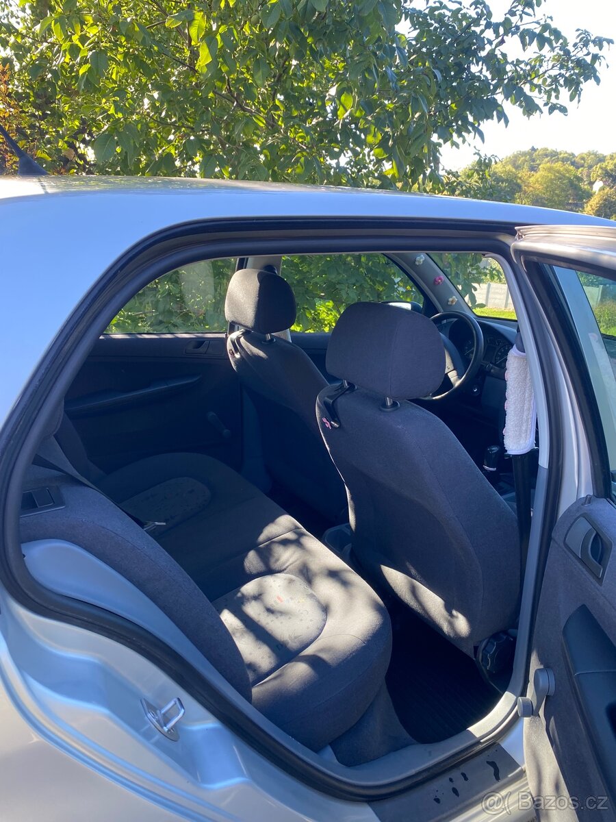 Škoda Fabia - 6