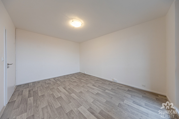 Pronájem bytu 1+1 s balkónem, 32 m², Uherské Hradiště – Štěp - 6