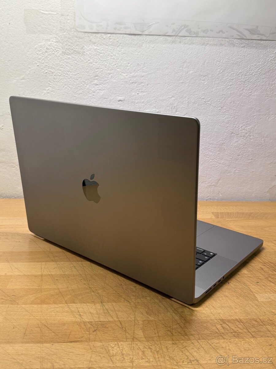 MacBook Pro 16” 2021 /16GB/M1 Pro/512GB/Záruka - 6