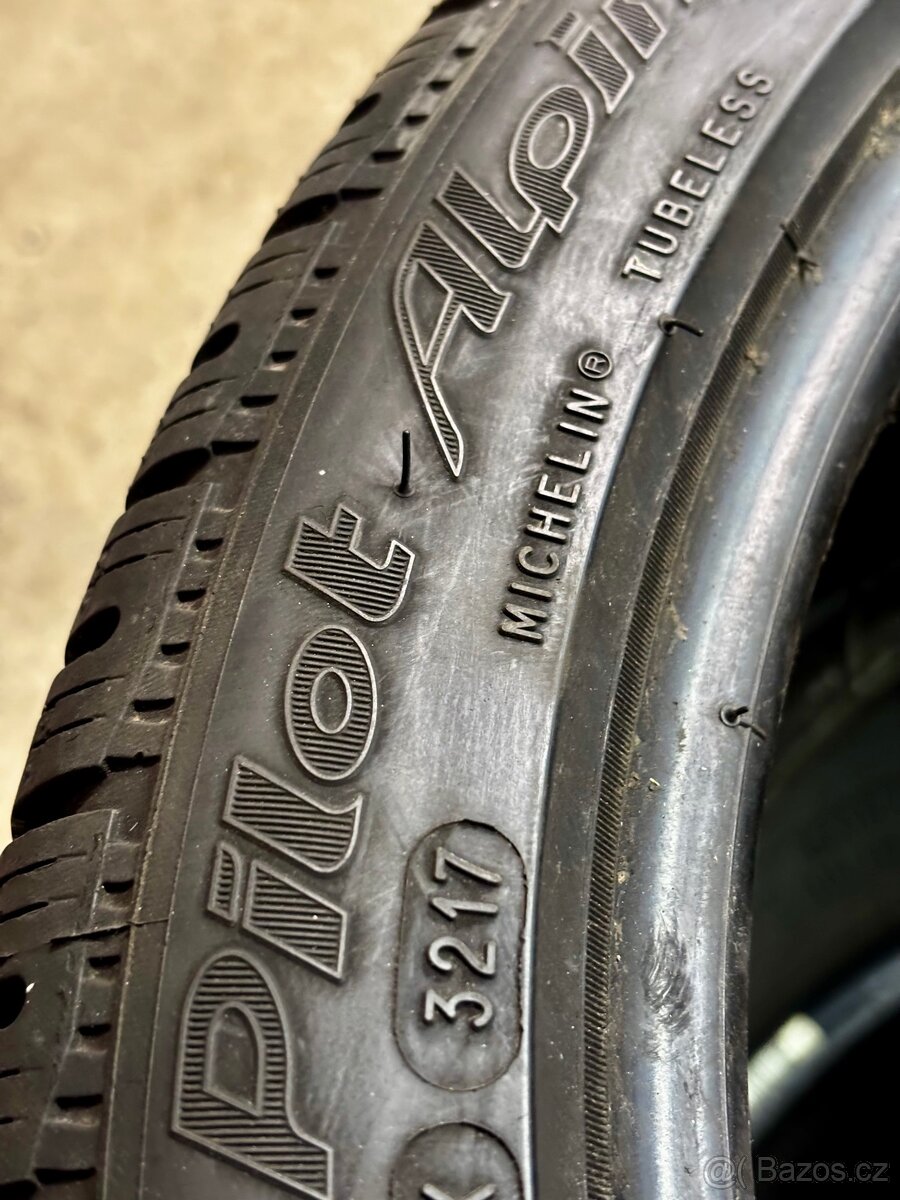 Pneumatiky Michelin zimní 255 35 18 - 6