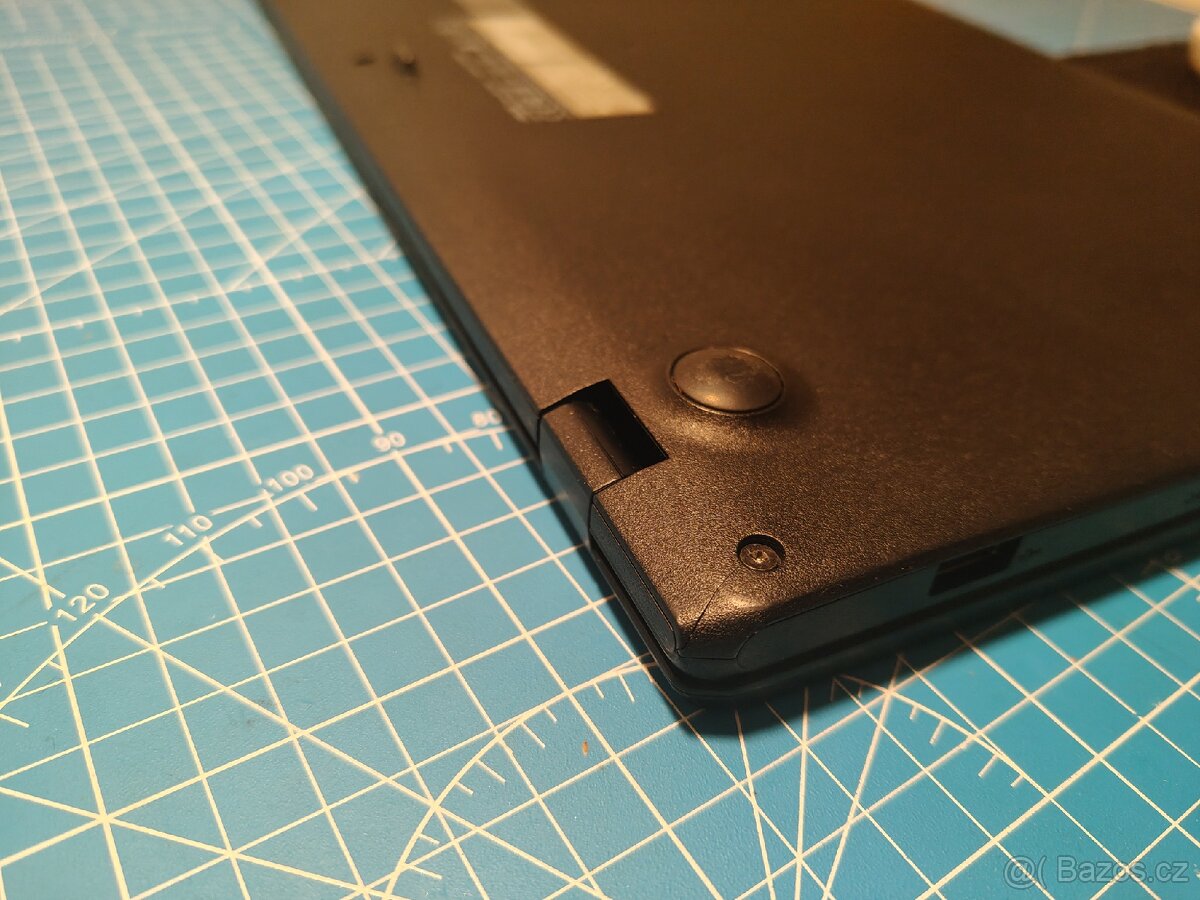 Notebook Asus E510. Krabice, nabíječka - 6