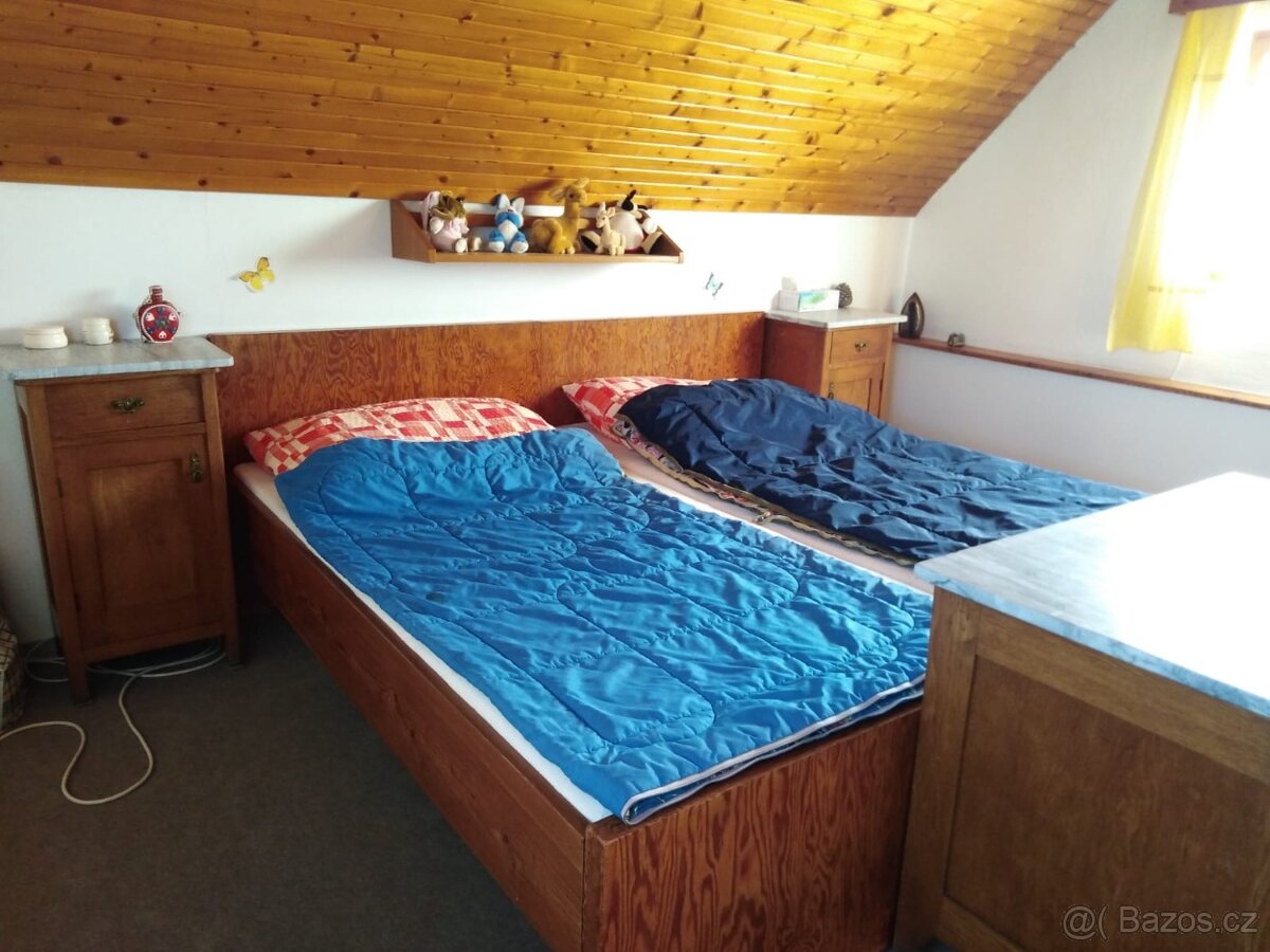 starožitná ložnice - 6