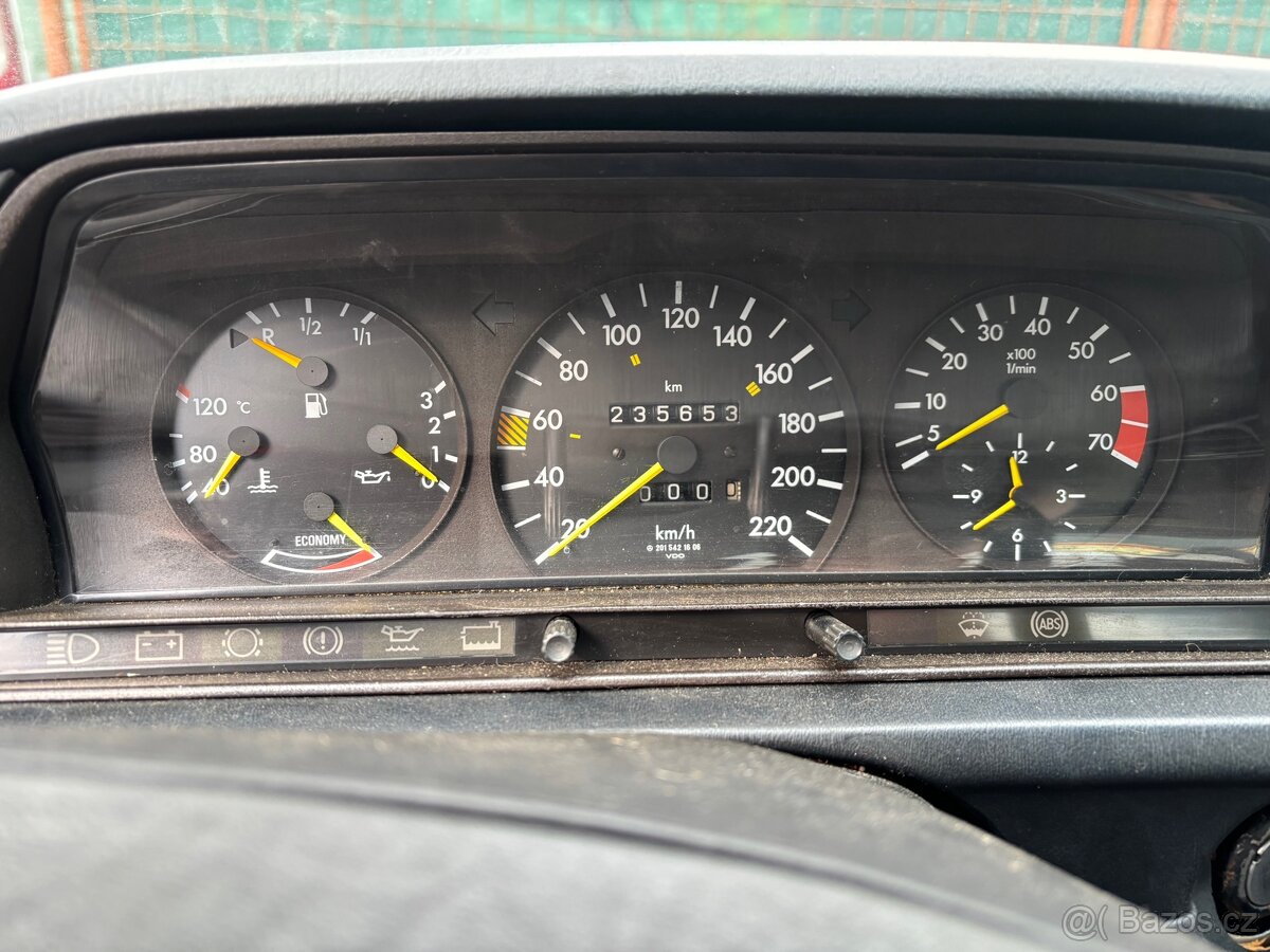 Mercedes 190e 2.3 - 6