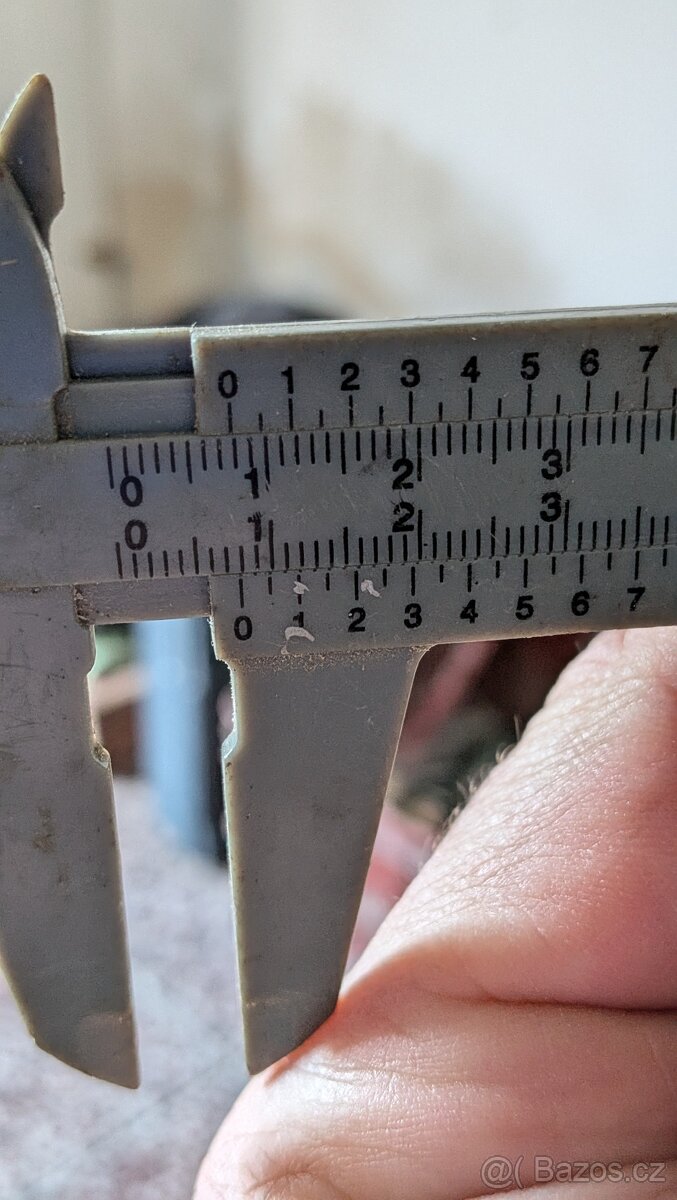 225/45 R19 - 6