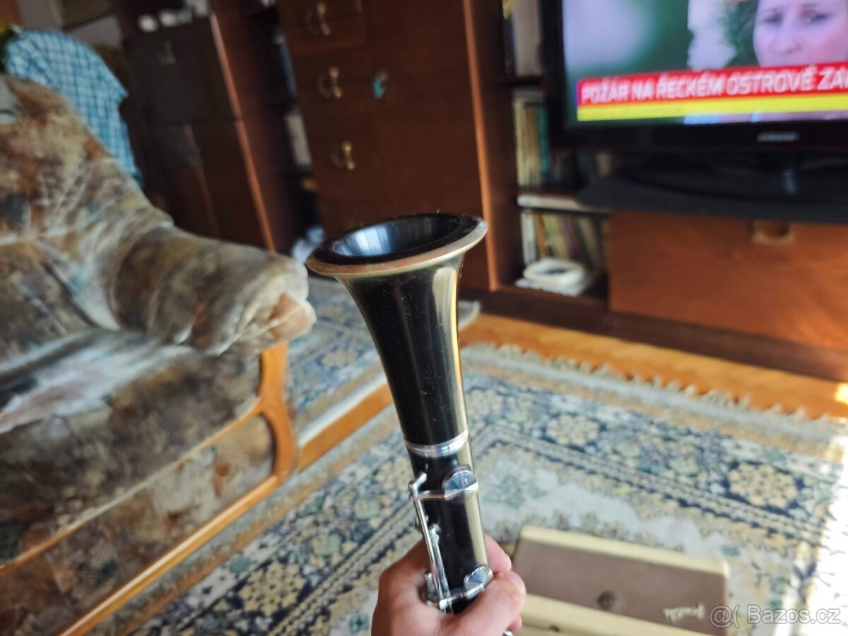 B klarinet Amati - Francouzský systém - 6