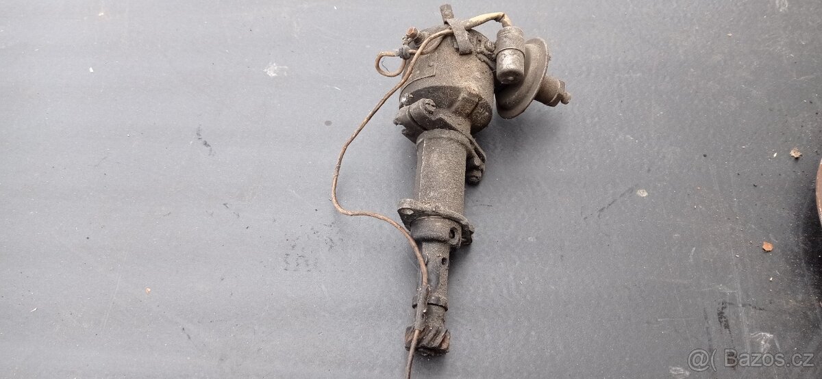 Prodám náhradní díly na škoda 1000 MB - 6