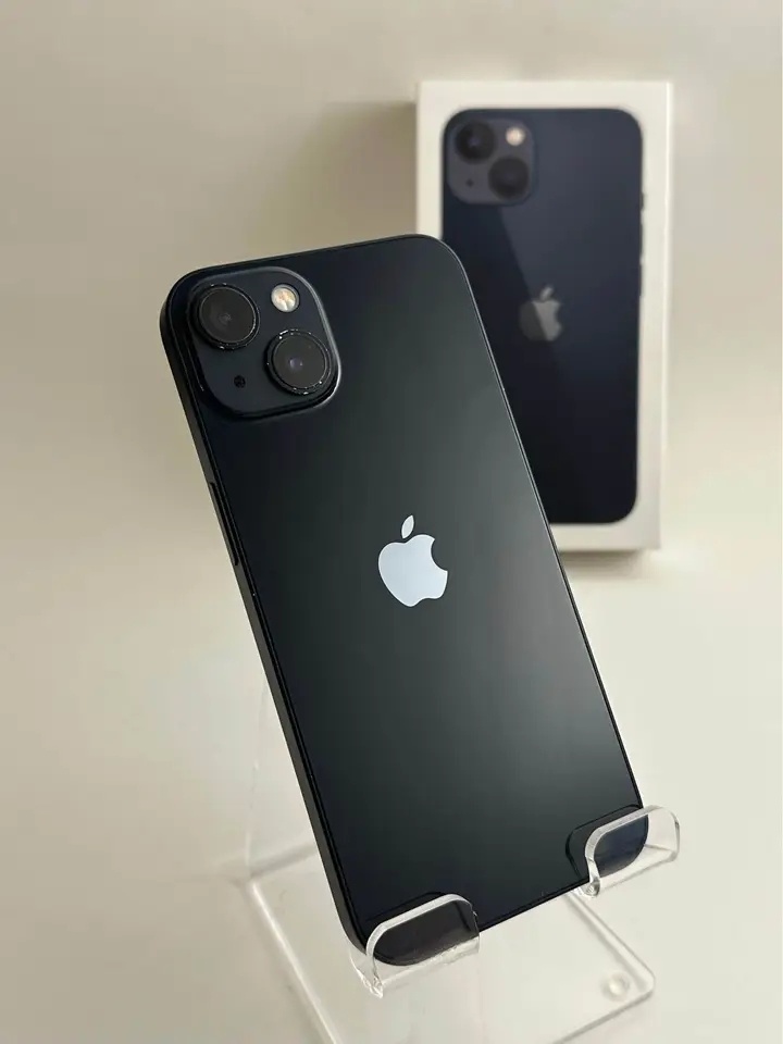 iPhone 13 - 6