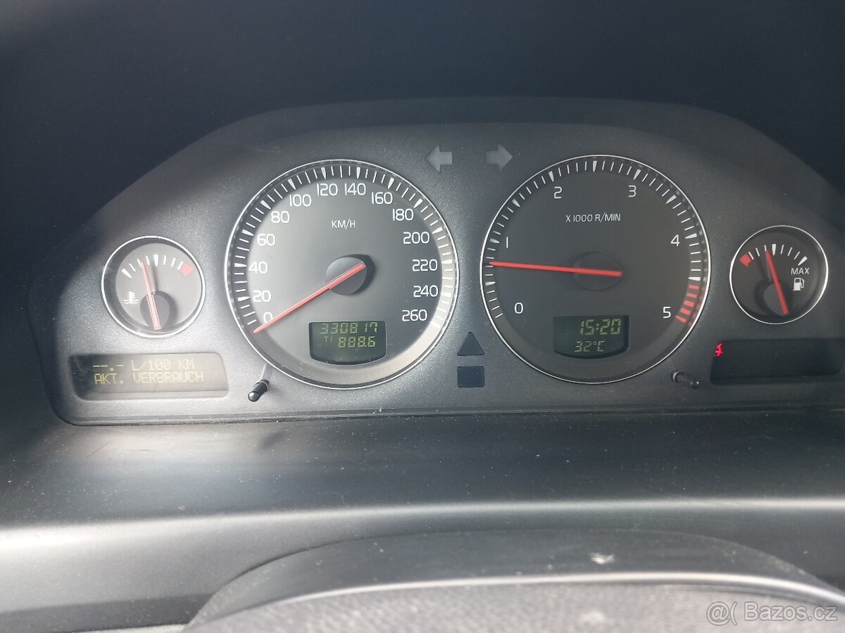 Volvo V70 2.4D 120kw D5 manuál bez DPF - 6