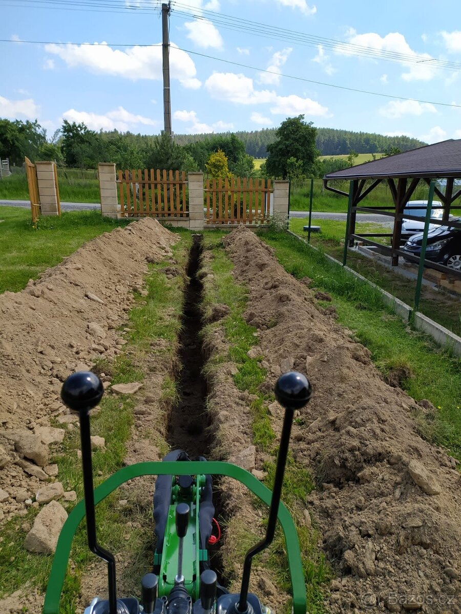 Mini bagr české výroby - 6