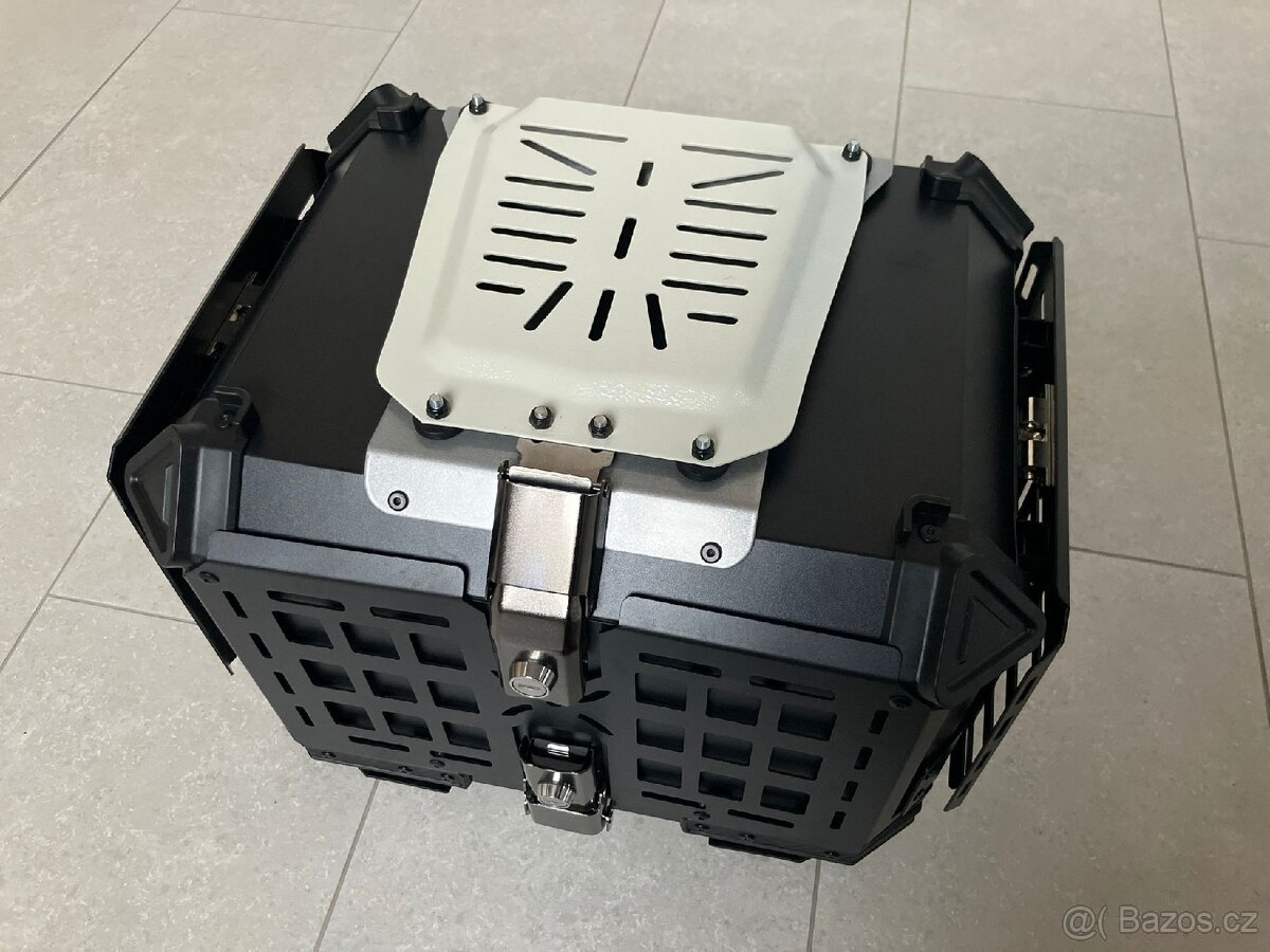 Kufr na motorku 45l - 6