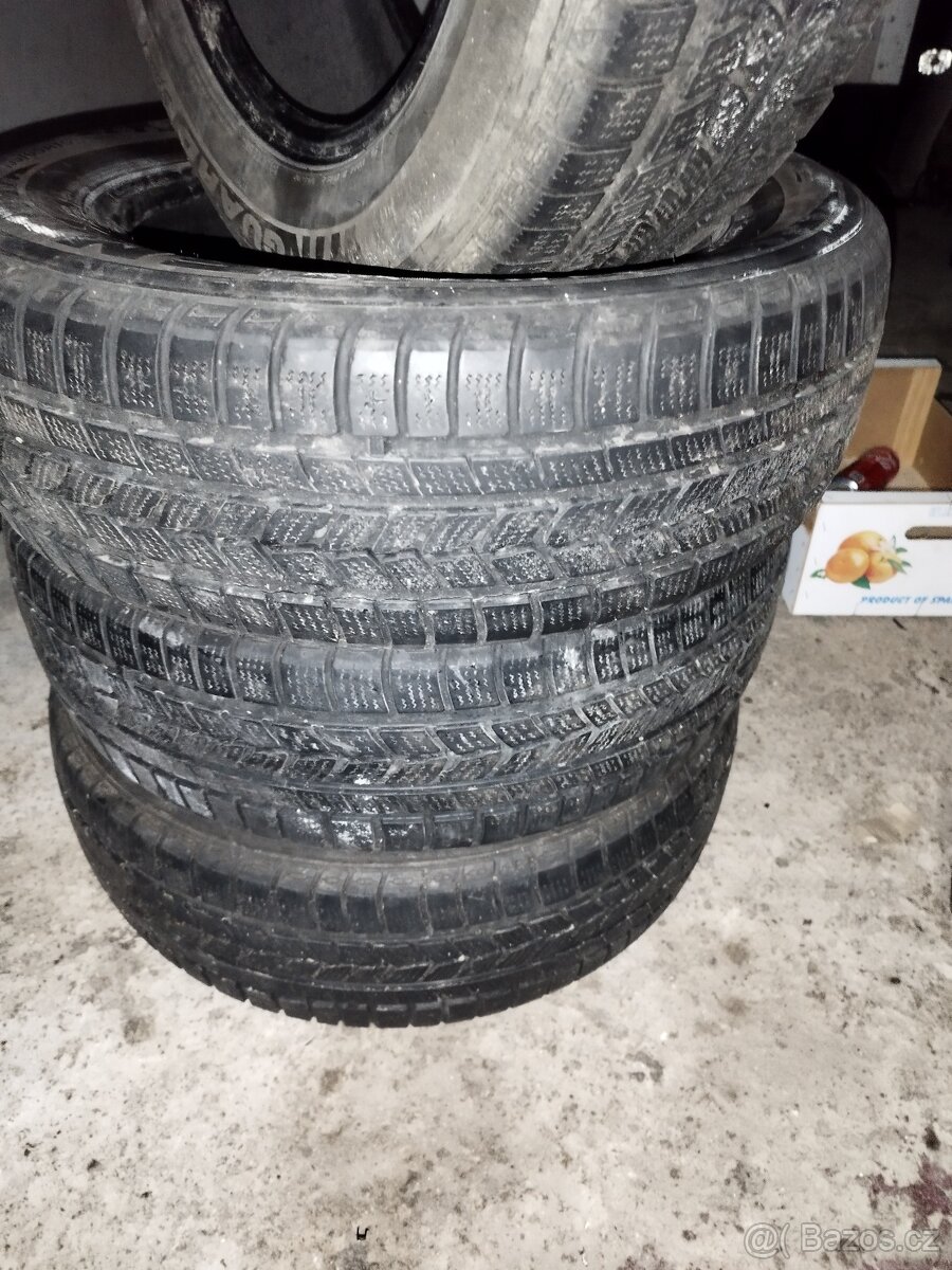 Pneu 195/65r15 - 6