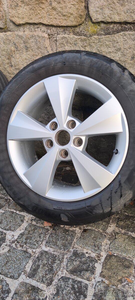 Kola Škoda originál R16 - 6