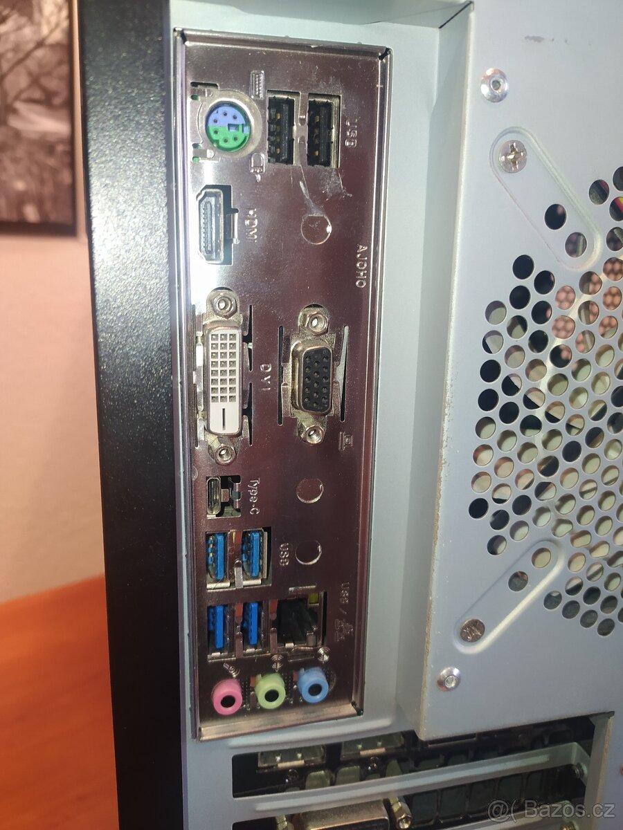 Herní PC - i5 9400F, GTX 1070 8GB, 16GB DDR4, SSD NVMe - 6