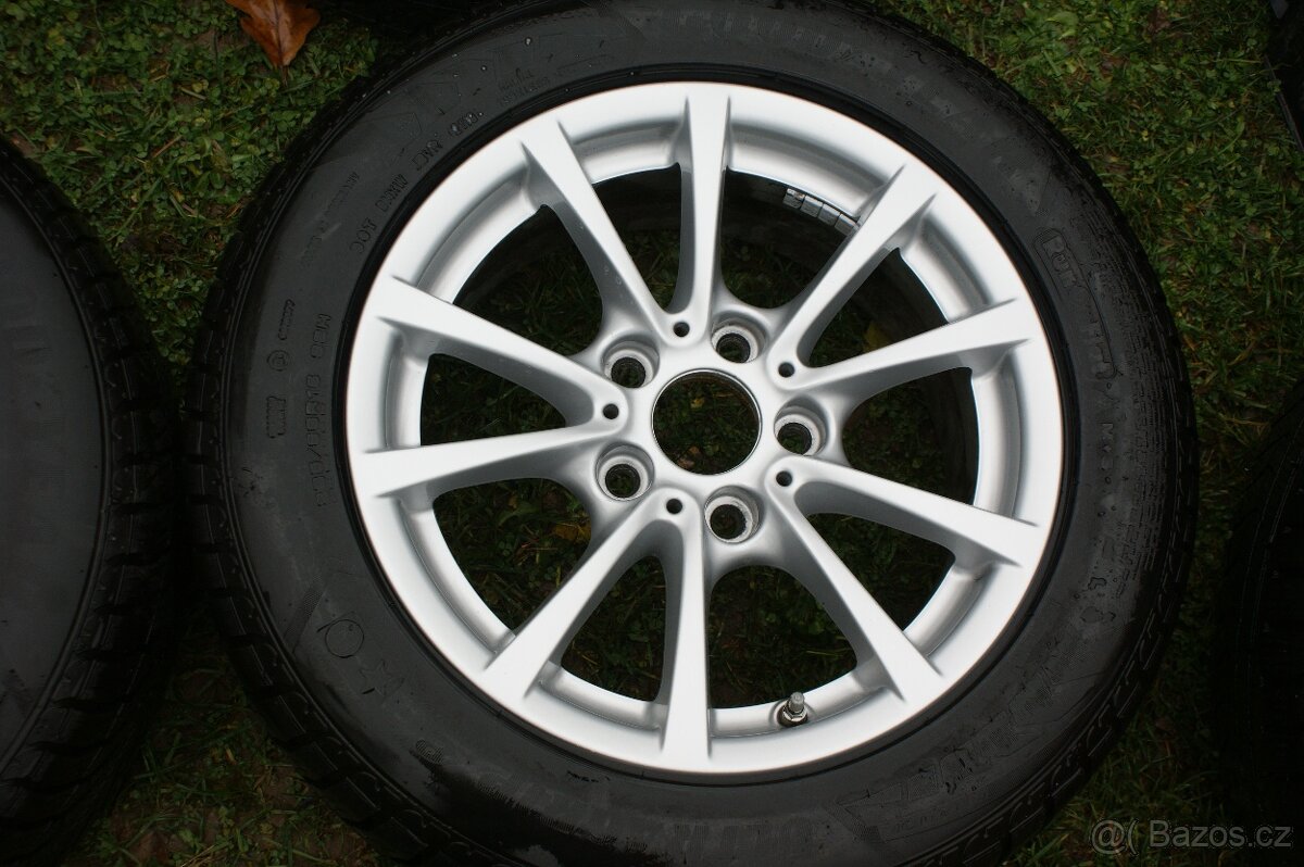 BMW lehce prohnute original kola R16 5x120 zimni pneu - 6