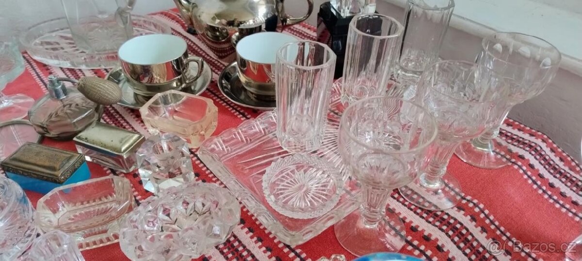 Hutní,broušené sklo,talíře - 6