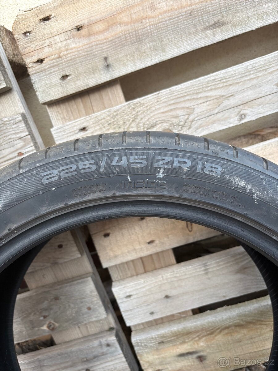 Letní pneu nokian 225/45 r18 - 6