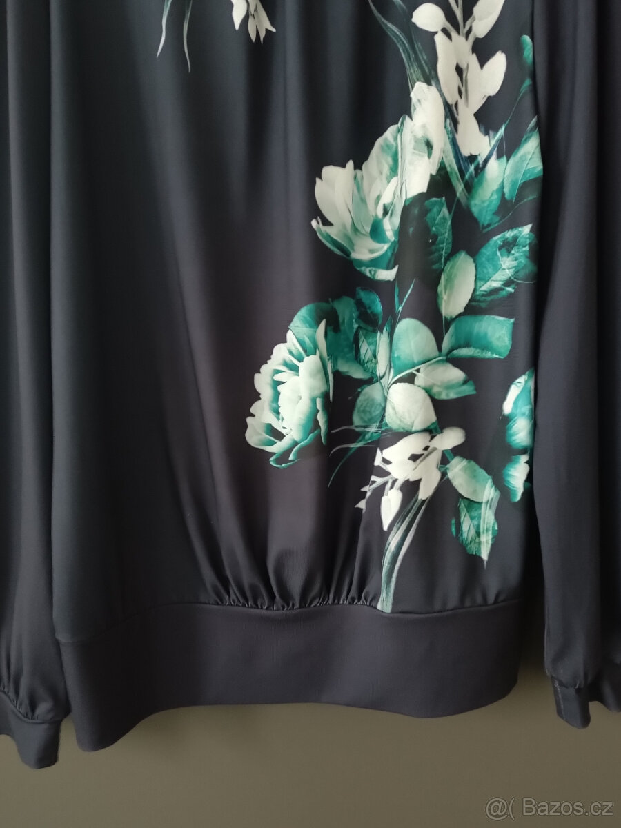 Krásná halenka L - 6