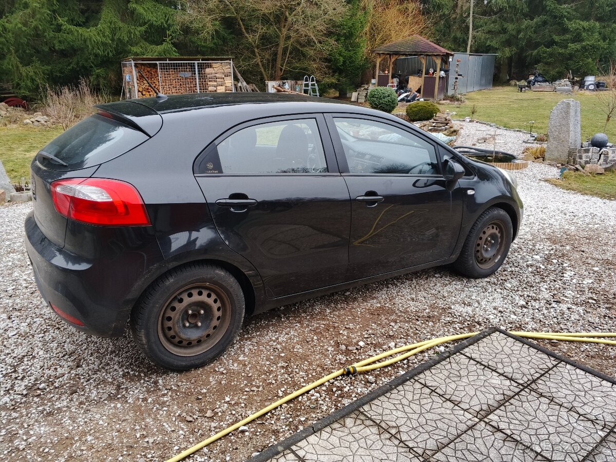 Kia Rio 1.4 české spz, stk do 2027 - 6